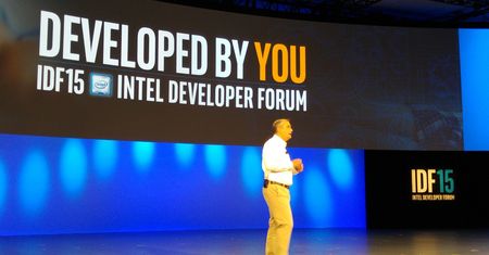 [IDF 2015] Intel Developer Forum rozpoczęte. Pecety nie są w centrum zainteresowania