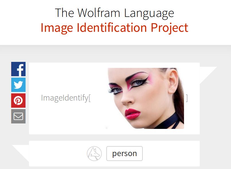 Wolfram Alpha nie potrafi jeszcze odróżnić twarzy kobiecej od męskiej...