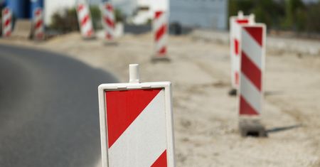 Wypadki i korki. Kierowcy utknęli na drogach nad morze. Zator ma 16 km