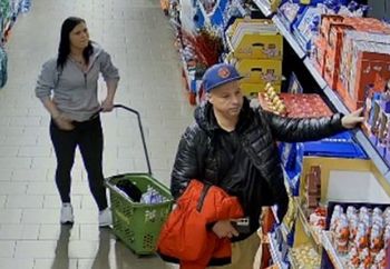 Monitoring wszystko nagrał. Dzwoń na policję, jeśli ich znasz