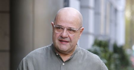 Cezary Żak kupił legendarne auto. Takim samym jeździł Louis de Funes