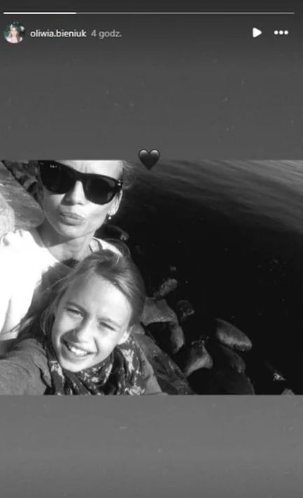 Oliwia Bieniuk i Anna Przybylska