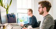 Prezes wyrzucił 80% pracowników, bo nie chcieli pracować z AI. Po 2 latach chwali się, że miał rację i zrobiłby to ponownie