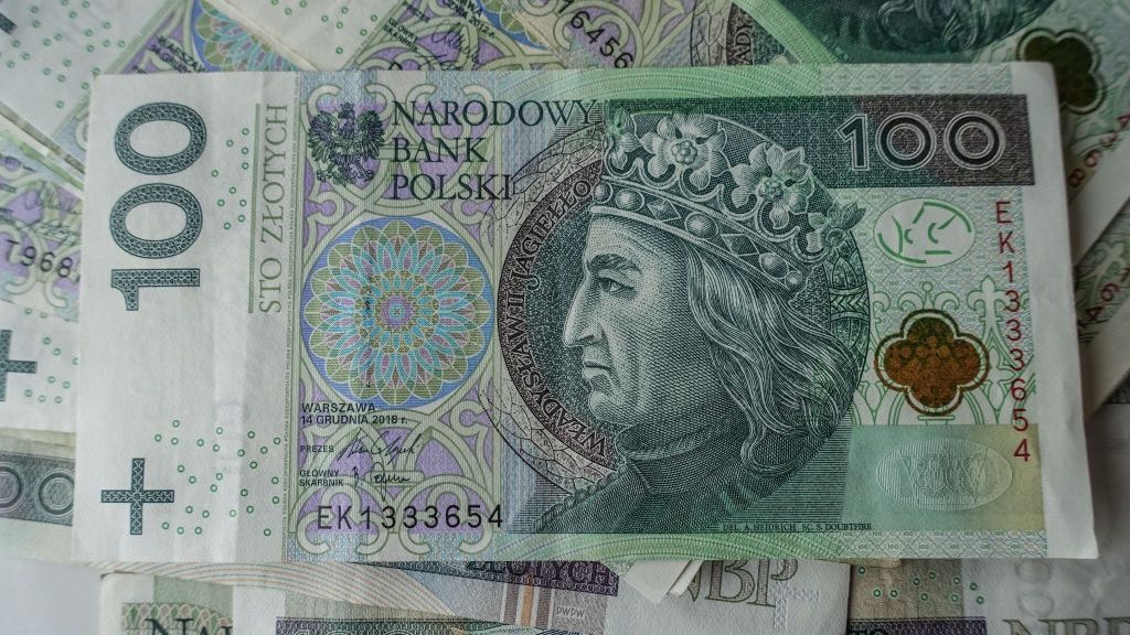 Daily Life In Gdansk, Poland
A pile of 100 Polish zlotys (PLN) banknotes is seen in Gdansk, Poland on 14 April 2021  (Photo by Michal Fludra/NurPhoto via Getty Images)
NurPhoto
daily life, polish money, money, pile, banknote, banknotes, coins, zloty, zlotys, pln, 100