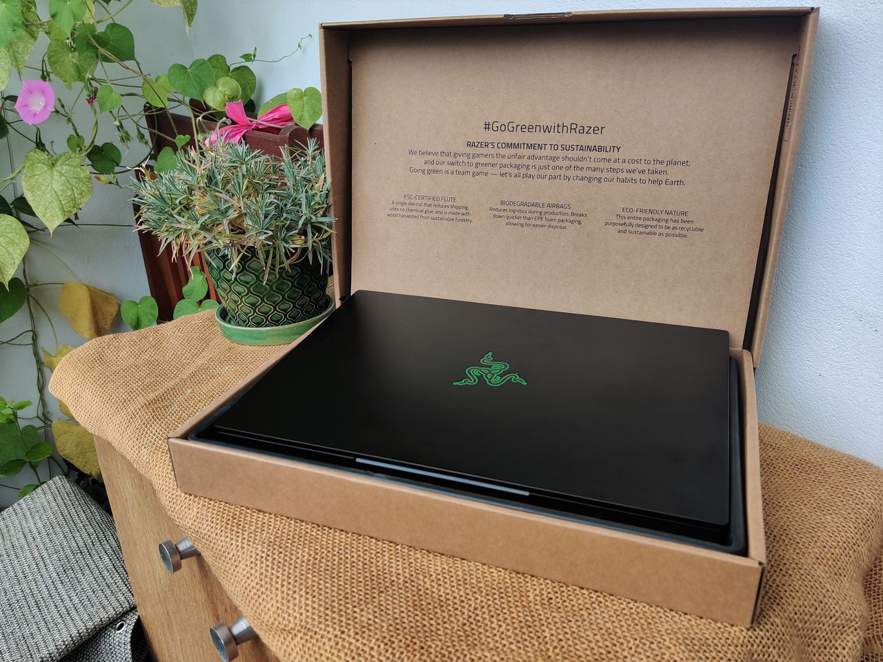 Razer Blade 14 - piekielnie szybki, piekielnie gorący i "prawie" kompletny!