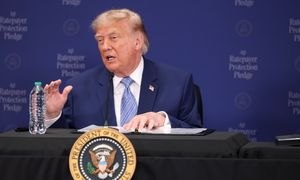 Trump naciska na Fed. "W USA powinny obowiązywać najniższe stopy procentowe na świecie"