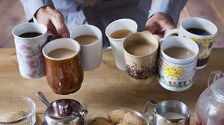 Mit o szkodliwości kawy obalony. Lekarz: obniża ciśnienie