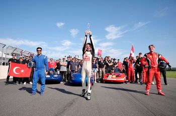 Zużycie paliwa 0,044 l/100 km. Pierwszy raz taka impreza w Polsce
