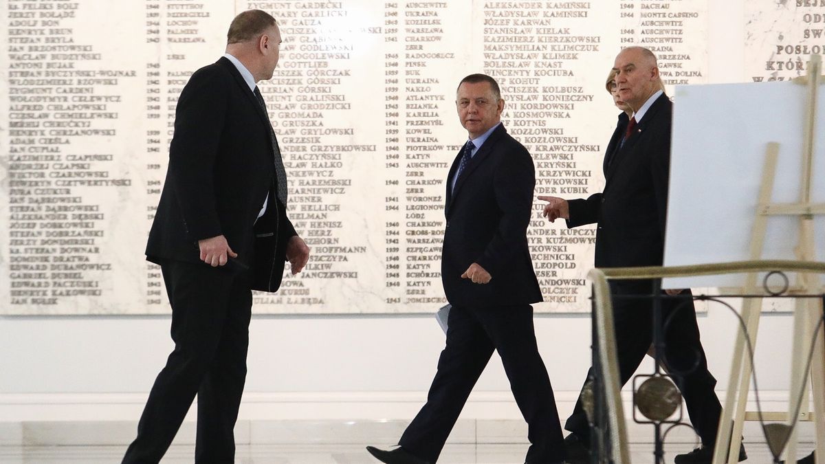 Marian Banaś zmienia dyrektora NIK.