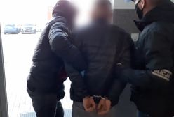 Strzały i ranni policjanci. Desperacka próba ucieczki 35-latka