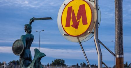 Sensacja na aukcji. Znaleziono makietę wagonu warszawskiego metra z lat 50.
