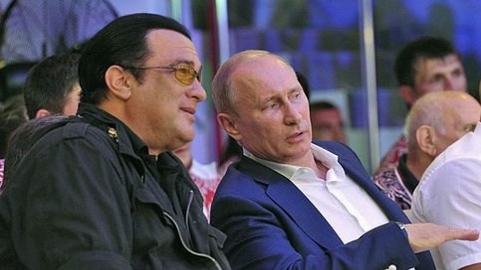 Steven Seagal i Władimir Putin przyjaźnią się od lat. Tu na zdjęciu z 2012 r.