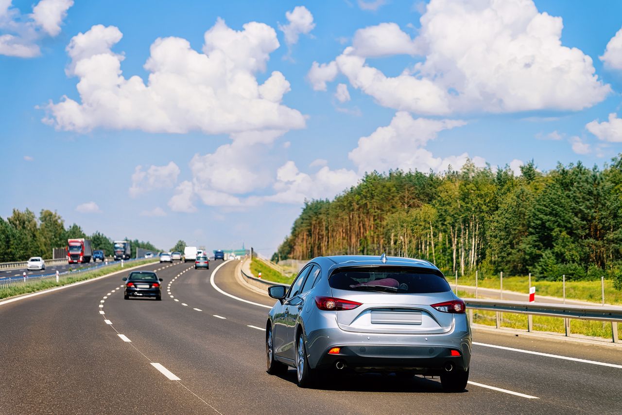 Dwujezdniową S3 od granicy z Czechami po Świnoujście. Polska ma 470 km dróg ekspresowych