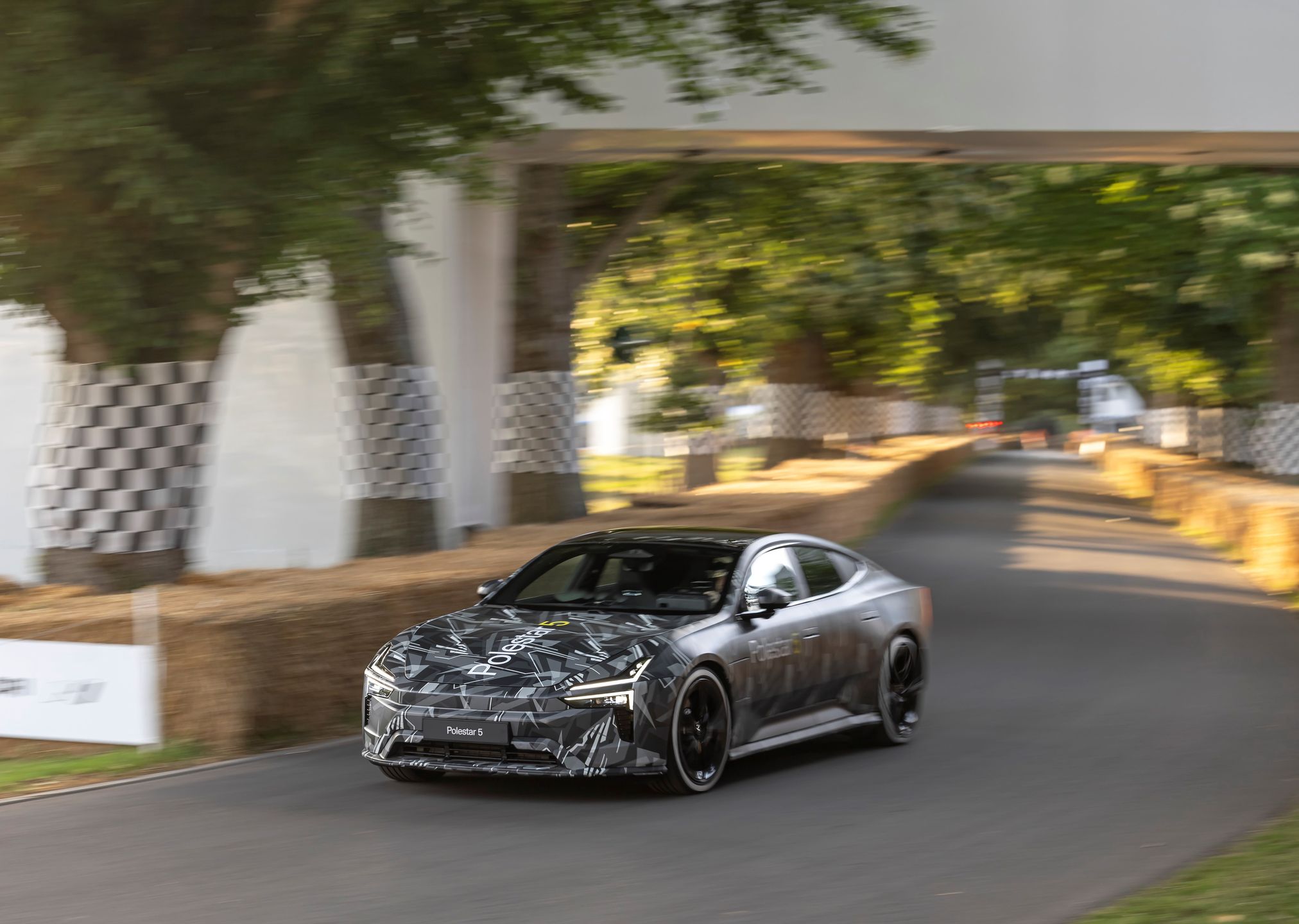 Polestar 5 podczas Festiwalu Prędkości Goodwood 2023