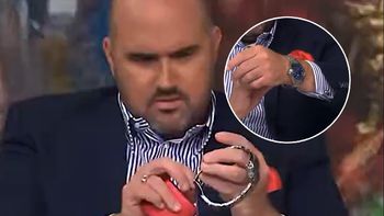 Skarga na TV Republika za kryptoreklamę zegarka. Złożył ją były członek KRRiT