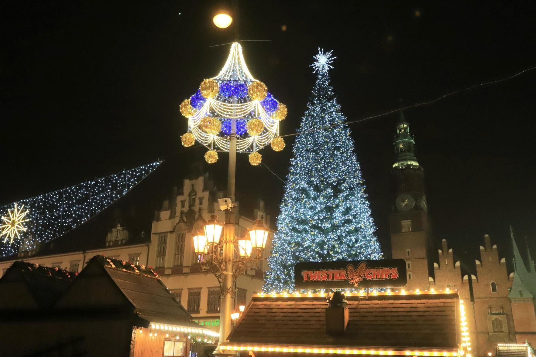 Odpalenie lampek na choince w Rynku.