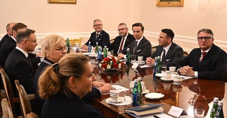 Konsultacje w Pałacu zakończone. Mentzen: nie poprzemy ani rządu PO, ani PiS
