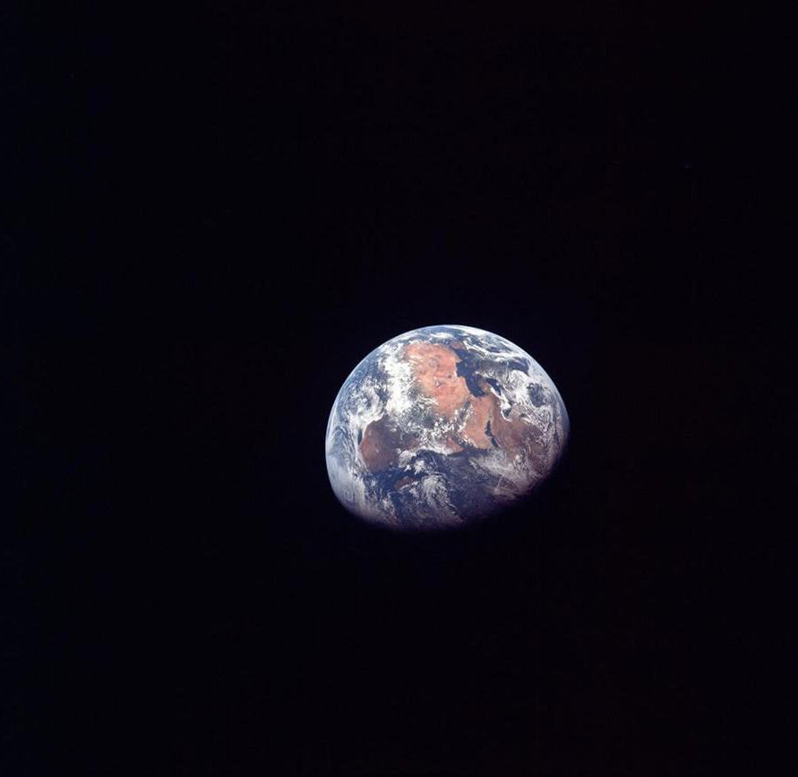 Zobacz, jak wyglądała misja Apollo 11 na zdjęciach dzień po dniu 4