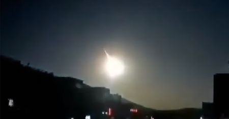 Chiny: Ogromny meteoryt zamienił noc w dzień