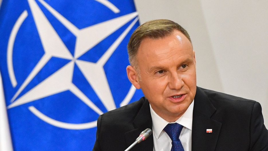 Warszawa, 13.07.2023. Prezydent RP Andrzej Duda podczas posiedzenia Rady Bezpieczeństwa Narodowego w siedzibie Departamentu Wojskowych Spraw Zagranicznych MON w Warszawie, 13 bm. Prezydent Andrzej Duda zwołał posiedzenie RBN po zakończeniu szczytu NATO w Wilnie. (mr) PAP/Radek Pietruszka