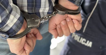 Ukradł piwo i zaatakował sprzedawczynię. Szybko pożałował