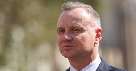 Ma już niewiele czasu. Jak ułaskawia Duda?
