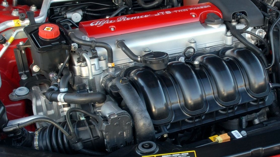 Silnik 2.2 JTS z bezpośrednim wtryskiem benzyny