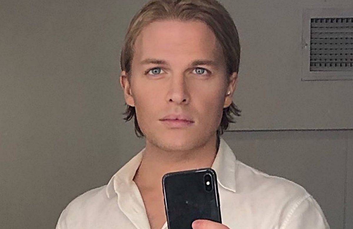 Ronan Farrow we współpracy z dziennikarzami i wydawcami pism "New York Times" i "New Yorker" opublikował porażający reportaż z zeznaniami ponad 10 kobiet 