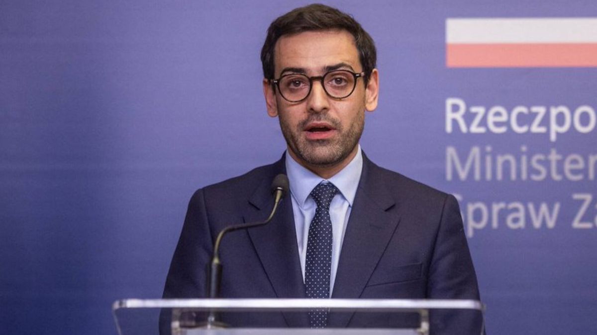Francuski minister spraw zagranicznych Stéphane Séjourne.