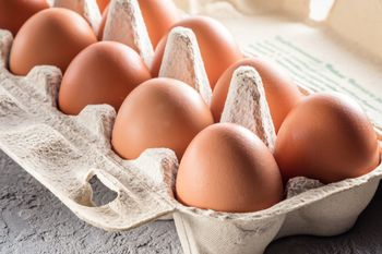 Takie jajka są najzdrowsze. Łatwo rozpoznasz w sklepie
