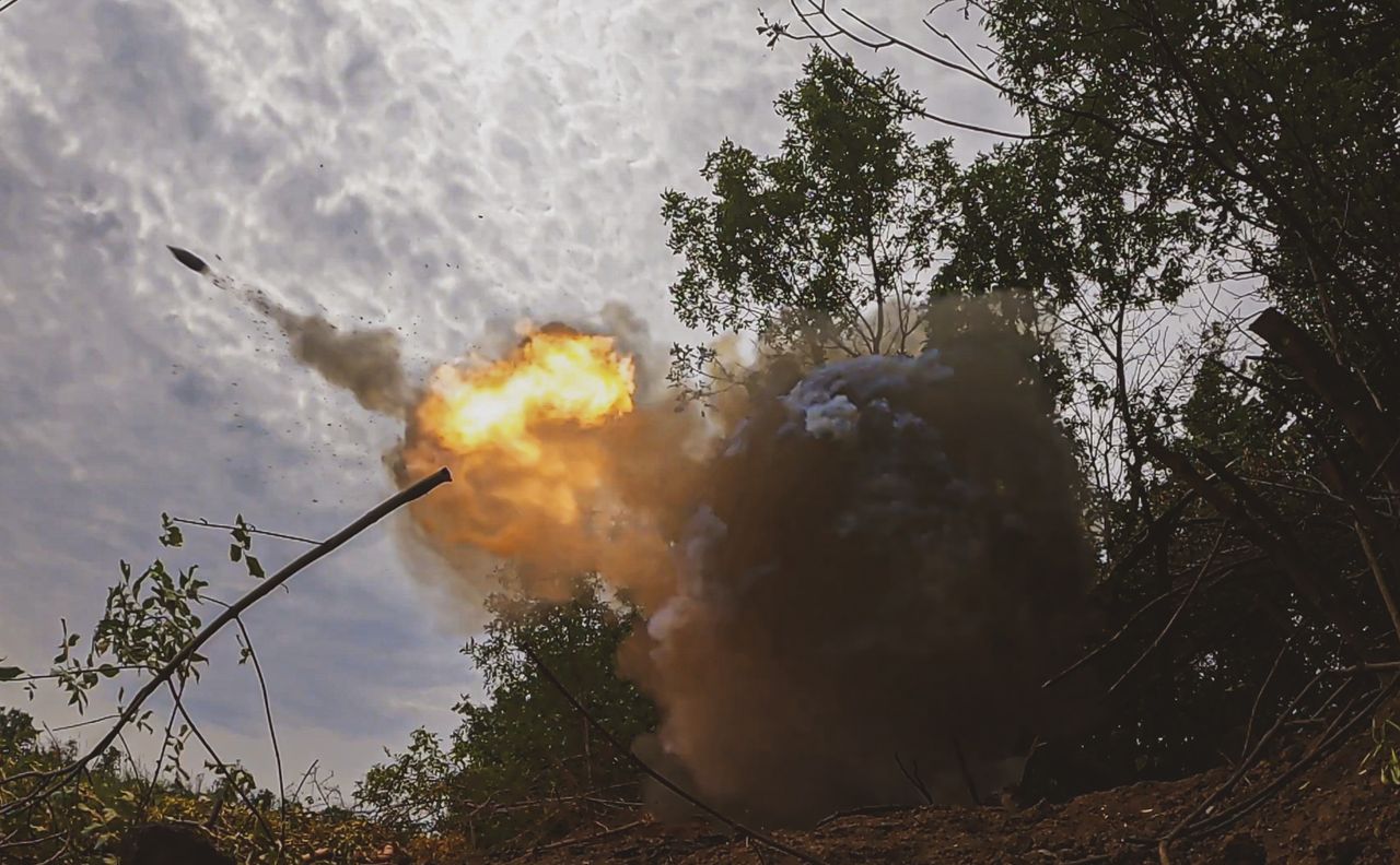 Russian forces gain ground in Donetsk, advance on Pokrovsk hub