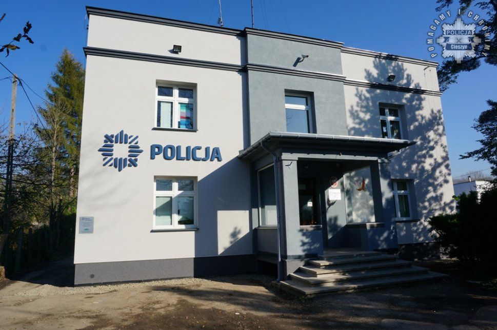 Przyjechał do komisariatu w Ustroniu i powiedział, że jest pijany. Wydmuchał blisko 4 promile