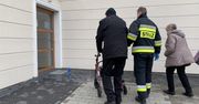Strażacy pomagają dotrzeć do punktów szczepień