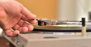 Muzyka z winylowej płyty - jak wybrać gramofon, wzmacniacz i kolumny