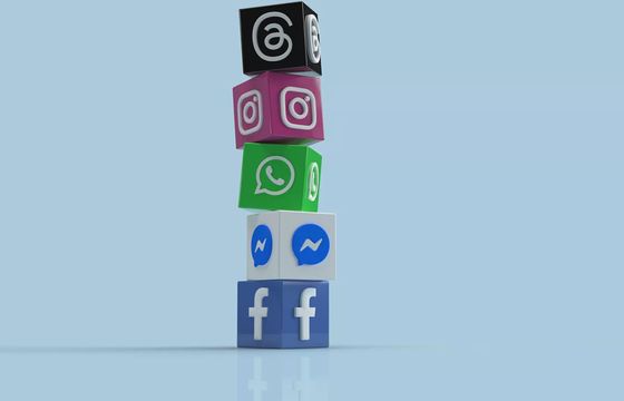 Social search po polsku. Facebook i YouTube podkopują wyszukiwarki