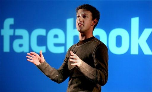 Czy doczekamy się facebookowego telefonu? Zuckerberg odpowiada 2