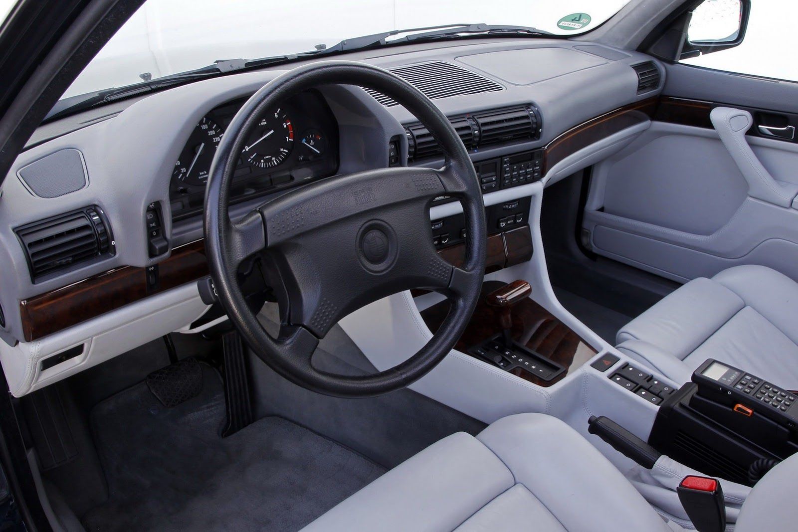 BMW Serii 7 V12