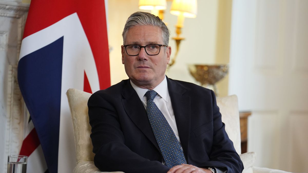 LONDON, ENGLAND - JUNE 9: British Prime Minister Keir Starmer meets NATO Secretary General Mark Rutte (unseen) at 10, Downing Street on June 9, 2025 in London, England. Later today Mr Rutte will give a speech at Chatham House on priorities for the NATO Summit taking place in June. His meeting with Prime Minister Starmer follows a visit to Sheffield Forgemasters with Defence Secretary John Healey. (Photo by Jordan Pettitt - WPA Pool/Getty Images)