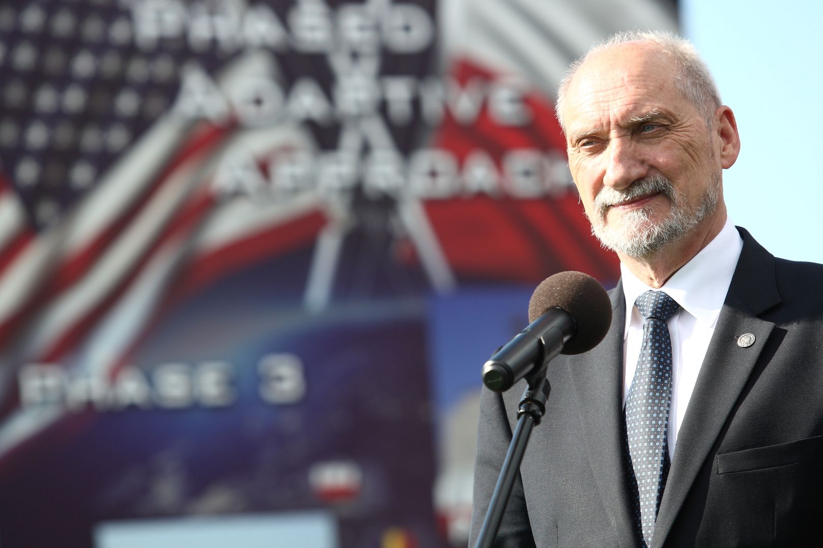 Antoni Macierewicz wywołał awanturę. Ostra odpowiedź Georgette Mosbacher