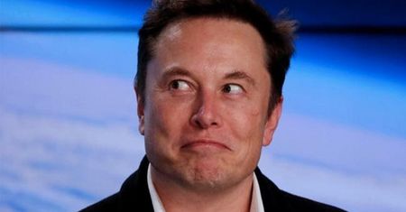 Musk zapowiada fabrykę chipów. Będzie tam jadł cheeseburgery i palił cygara