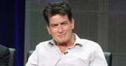 Sypiał z mężczyznami. Charlie Sheen mówi otwarcie o swoich doświadczeniach
