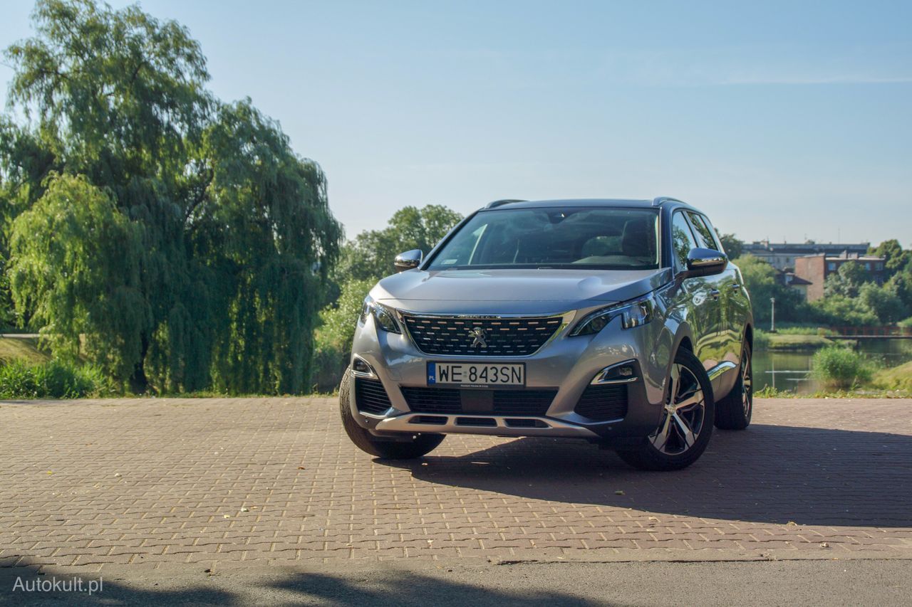 Peugeot 5008: sporo udaje, ale w tym wypadku to wielka zaleta