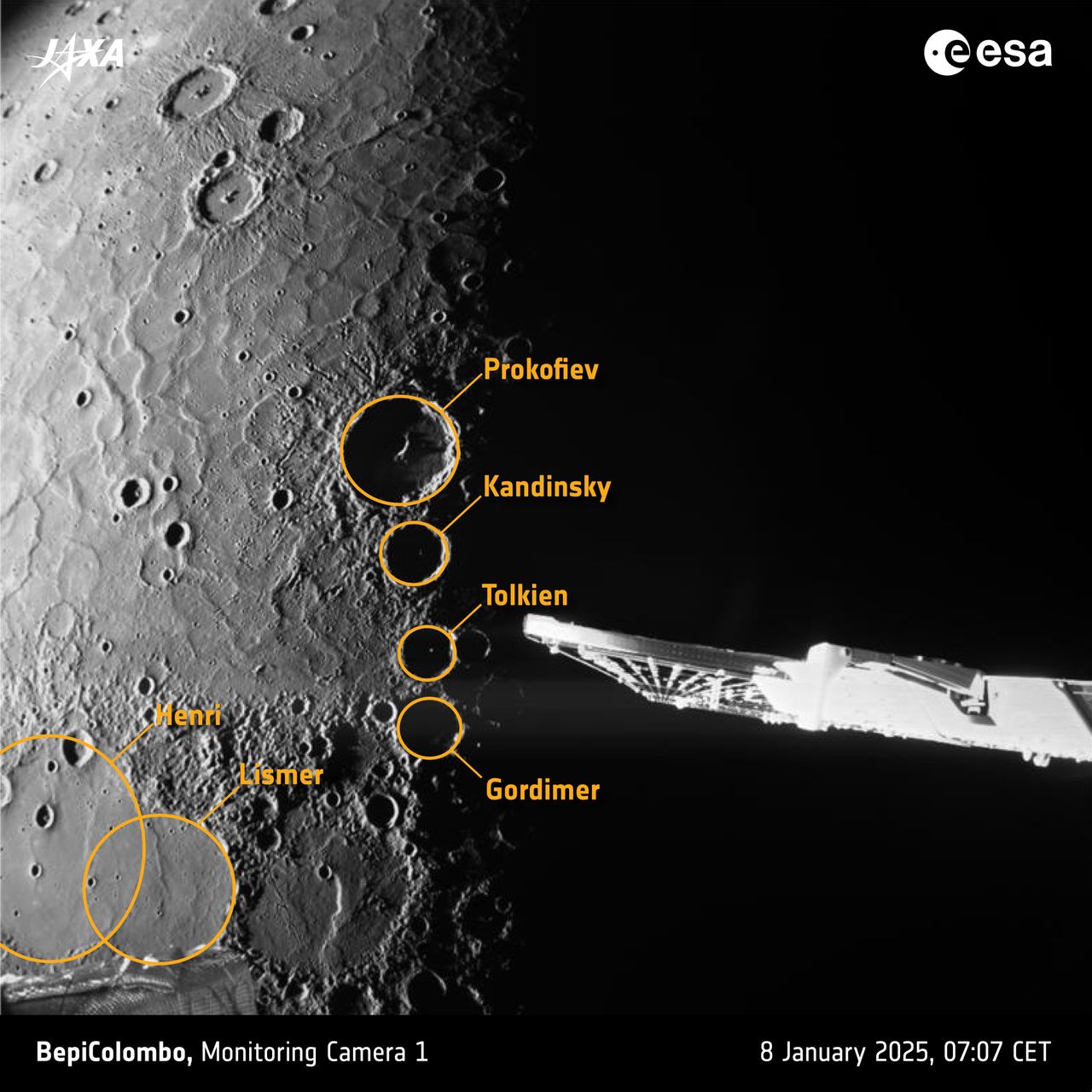Craters photographed by the probe on Mercury.