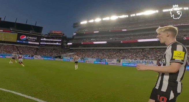 Premier League testuje transmisje z kamer przymocowanych do zawodników