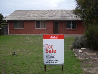 Pandemia zachęciła Amerykanów do przeprowadzki na obrzeża. Do września sprzedaż domów szła świetnie