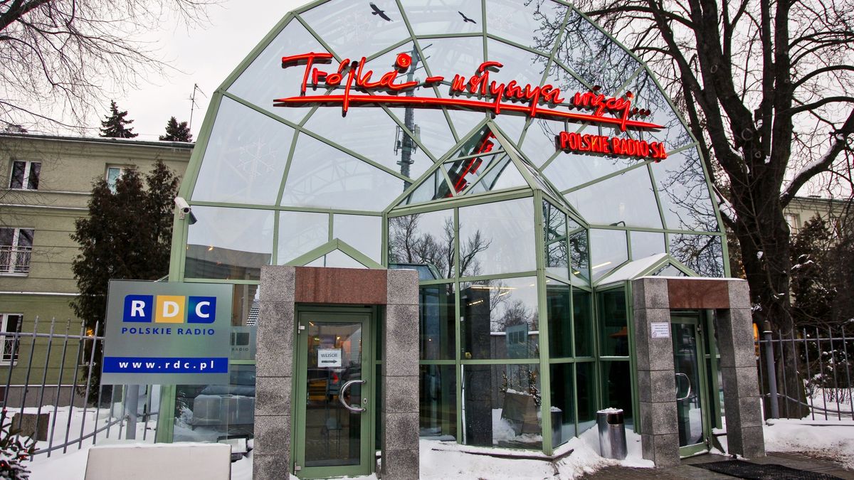 Lista Przebojów Trójki znika z anteny po 42 latach