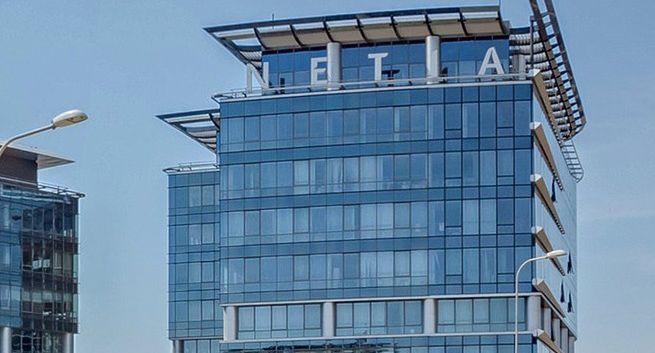 Netia: wakacyjna oferta ze 100 GB bonusu