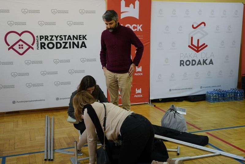 Paka dla rodaka