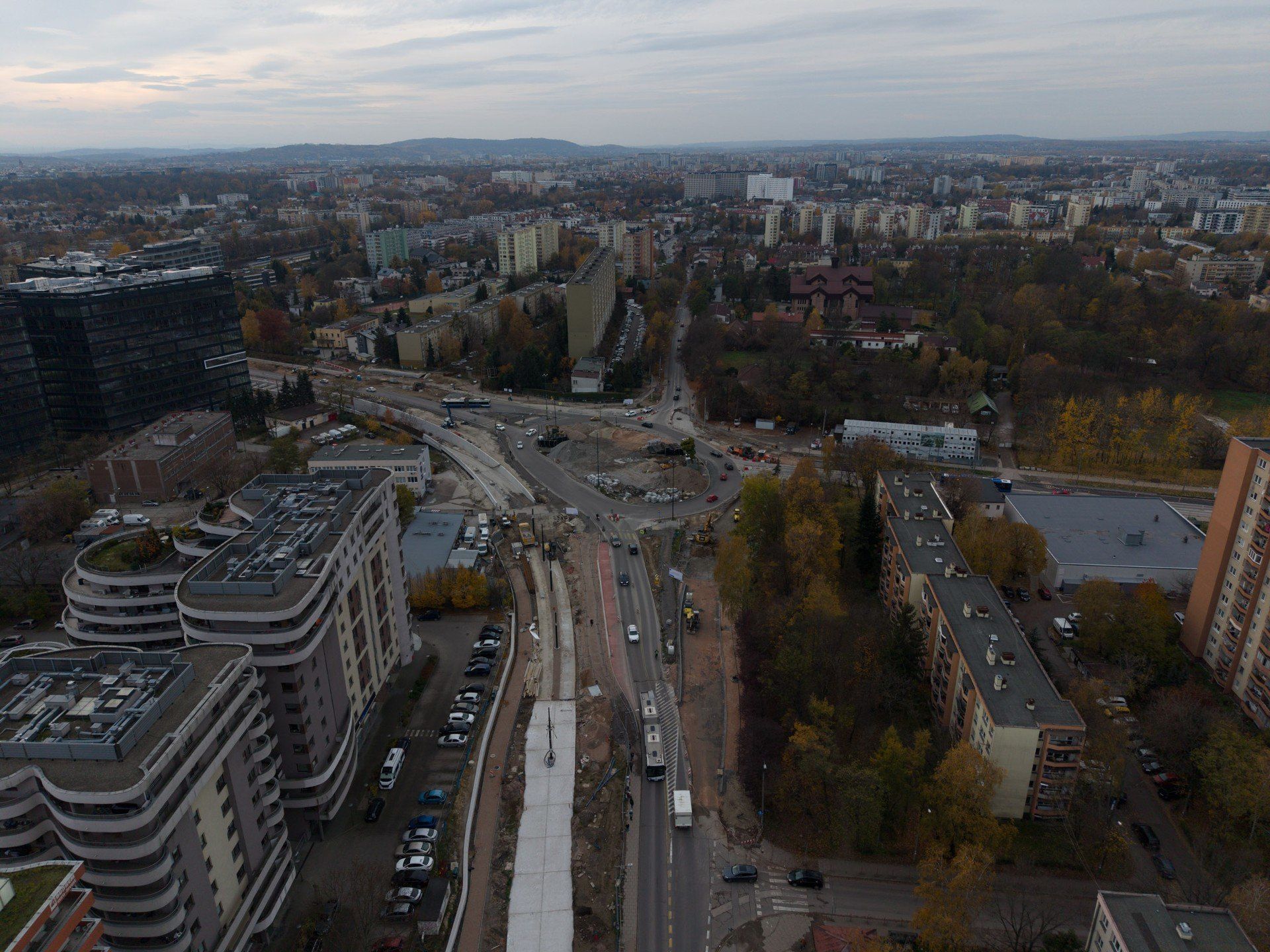 Rondo Barei i odchodząca od niego ulica Dobrego Pasterza w Krakowie
