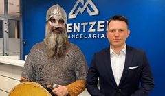 Wiceszef Kuchni Vikinga z zarzutami prokuratorskimi. Kanał Sportowy się odcina, co zrobi Mentzen?